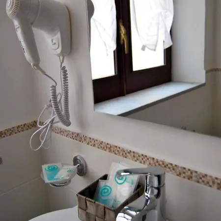 Il Quadrifoglio Room&