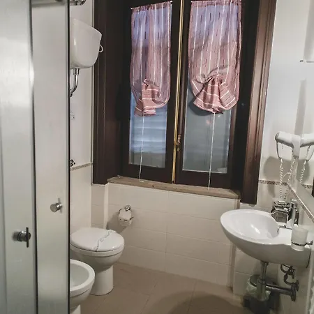 Bed & Breakfast Il Quadrifoglio Room& 3*